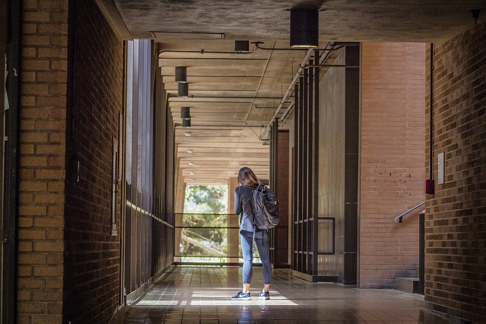 成都师范大学继续教育学院